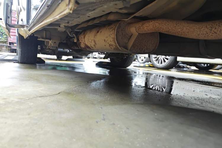 Used Jinbei Grace 2016 2.0L Express Utility Model Chassis Front Right