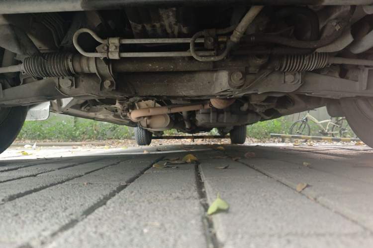 Used Jinbei Grace 2016 2.0L Express Utility Model Chassis Front