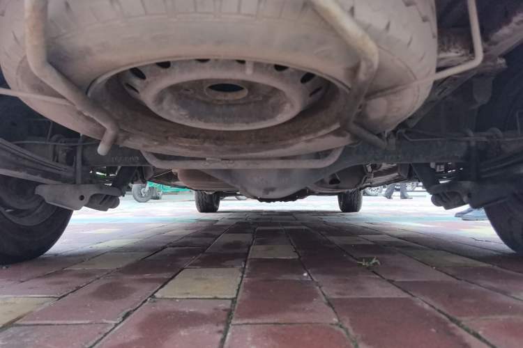 Used Jinbei Grace 2016 2.0L Express Utility Model Chassis Rear