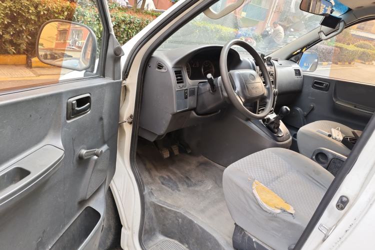 Used Jinbei Grace 2016 2.0L Express Utility Model Driver Seat