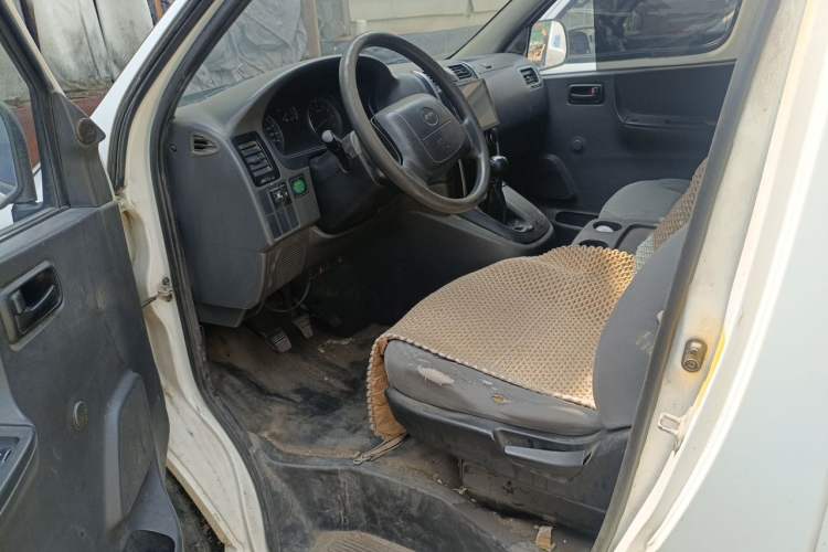 Used Jinbei Grace 2016 2.0L Express Utility Model Driver Seat