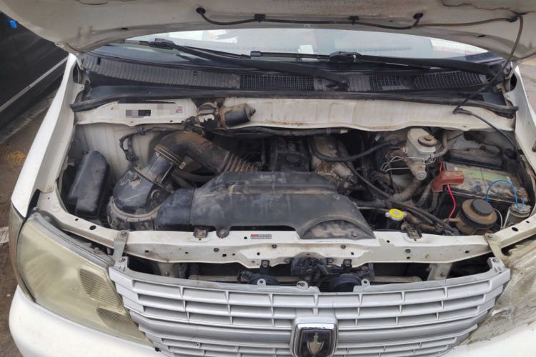 Used Jinbei Grace 2016 2.0L Express Utility Model Engine Bay