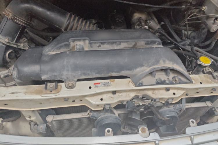 Used Jinbei Grace 2016 2.0L Express Utility Model Engine Bay