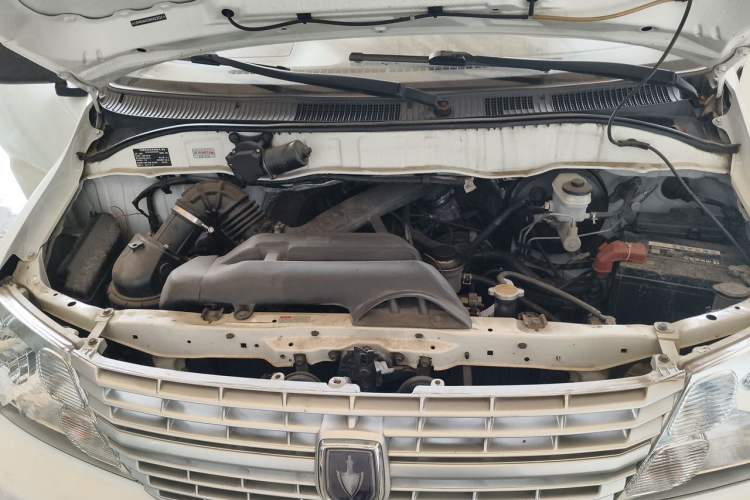 Used Jinbei Grace 2016 2.0L Express Utility Model Engine Bay