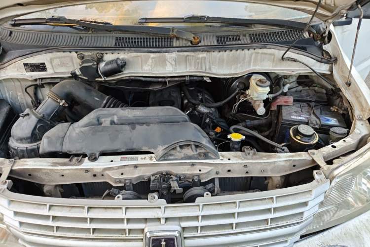 Used Jinbei Grace 2016 2.0L Express Utility Model Engine Bay