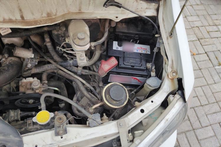 Used Jinbei Grace 2016 2.0L Express Utility Model Engine Bay Left