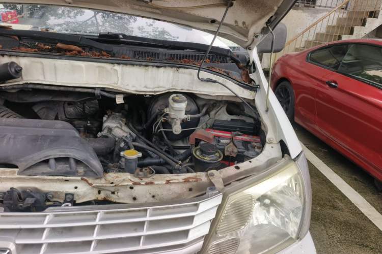 Used Jinbei Grace 2016 2.0L Express Utility Model Engine Bay Left
