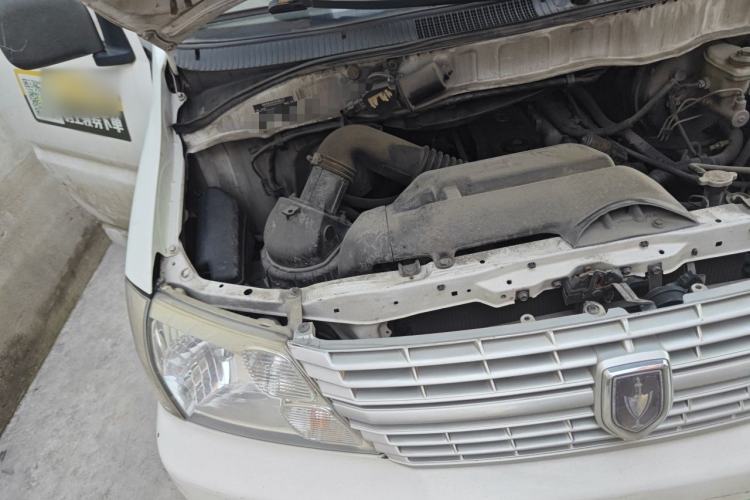 Used Jinbei Grace 2016 2.0L Express Utility Model Engine Bay Right
