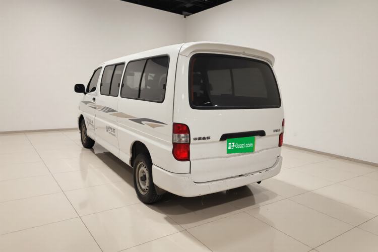 Used Jinbei Grace 2016 2.0L Express Utility Model Exterior 3