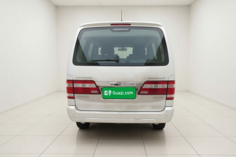 Used Jinbei Grace 2016 2.0L Express Utility Model Exterior 4