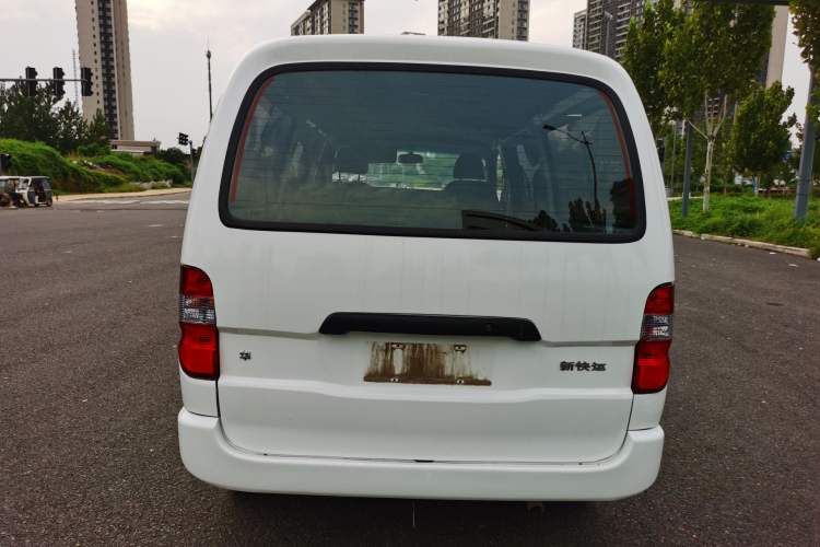 Used Jinbei Grace 2016 2.0L Express Utility Model Exterior 4