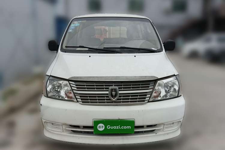 Used Jinbei Grace 2016 2.0L Standard Delivery Version Front