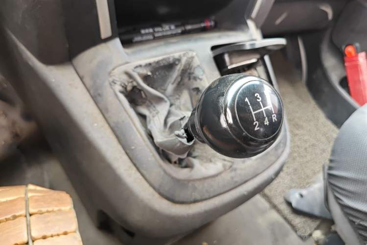 Used Jinbei Grace 2016 2.0L Express Utility Model Gear Lever