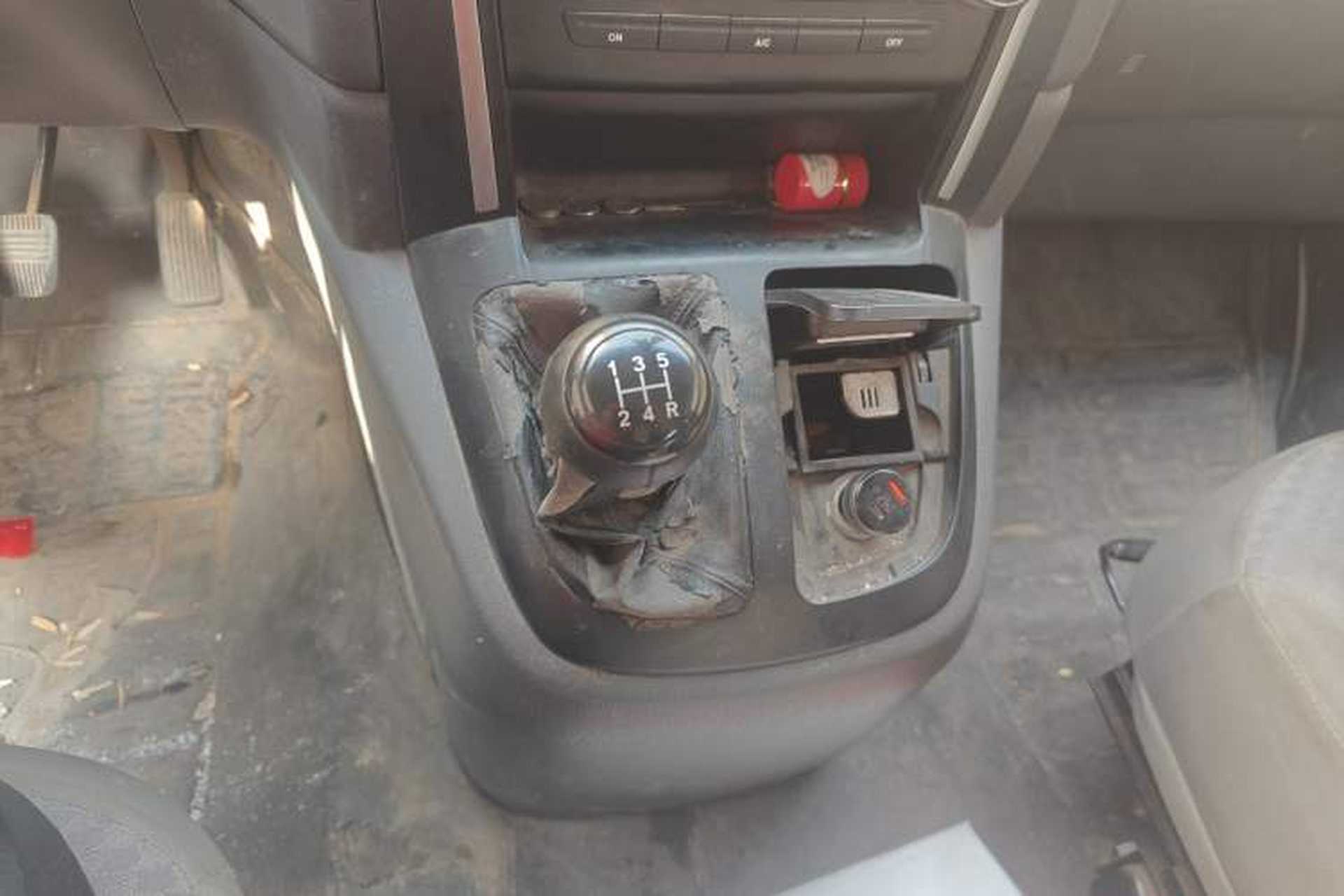 Used Jinbei Grace 2016 2.0L Express Utility Model Gear Lever