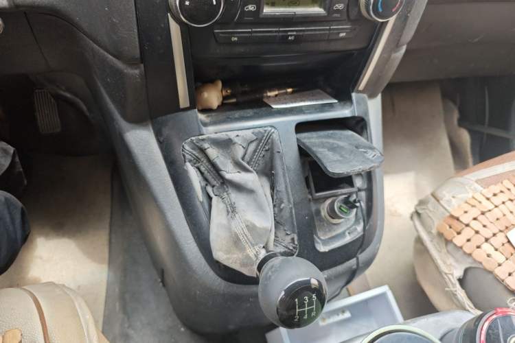 Used Jinbei Grace 2016 2.0L Express Utility Model Gear Lever