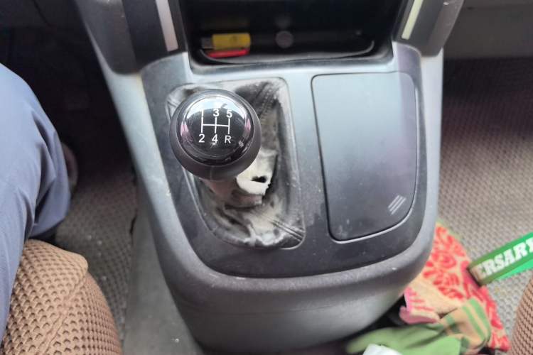 Used Jinbei Grace 2016 2.0L Express Utility Model Gear Lever