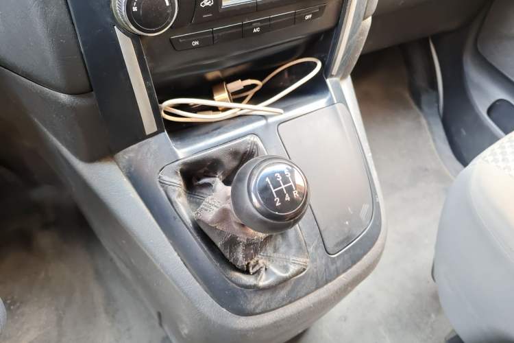 Used Jinbei Grace 2016 2.0L Express Utility Model Gear Lever