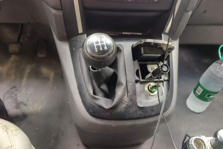 Used Jinbei Grace 2016 2.0L Express Utility Model Gear Lever