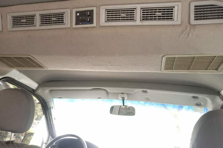 Used Jinbei Grace 2016 2.0L Express Utility Model Headliner