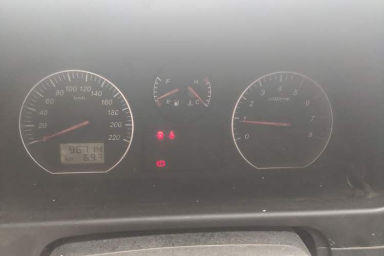 Used Jinbei Grace 2016 2.0L Standard Delivery Version Instrument Cluster