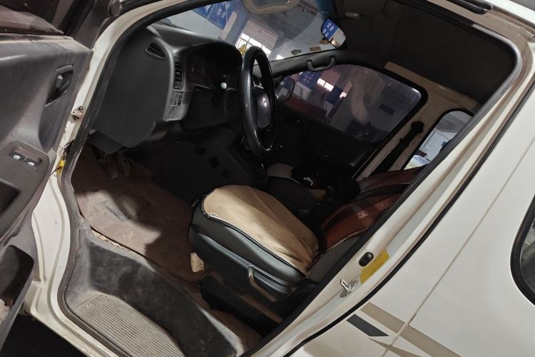 Used Jinbei Grace 2016 2.0L Express Utility Model Left Front Seat