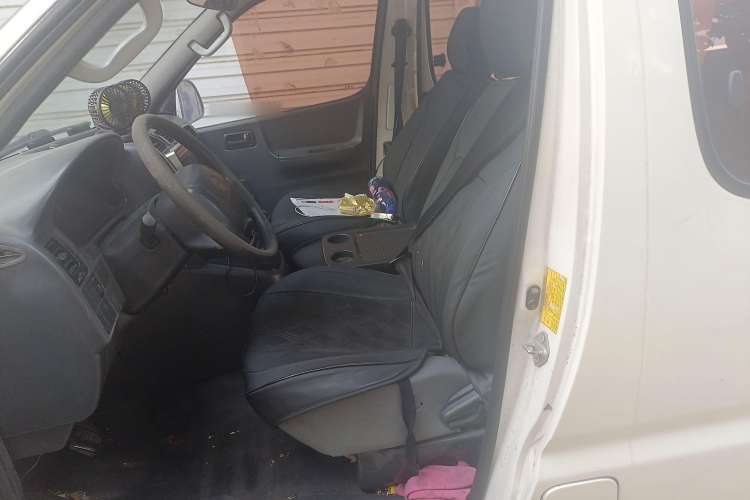 Used Jinbei Grace 2016 2.0L Standard Delivery Version Left Front Seat