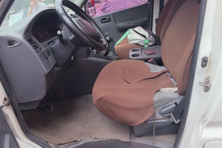 Used Jinbei Grace 2016 2.0L Express Utility Model Left Front Seat