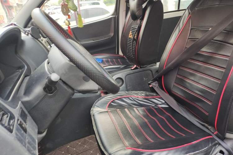Used Jinbei Grace 2016 2.0L Express Utility Model Left Front Seat