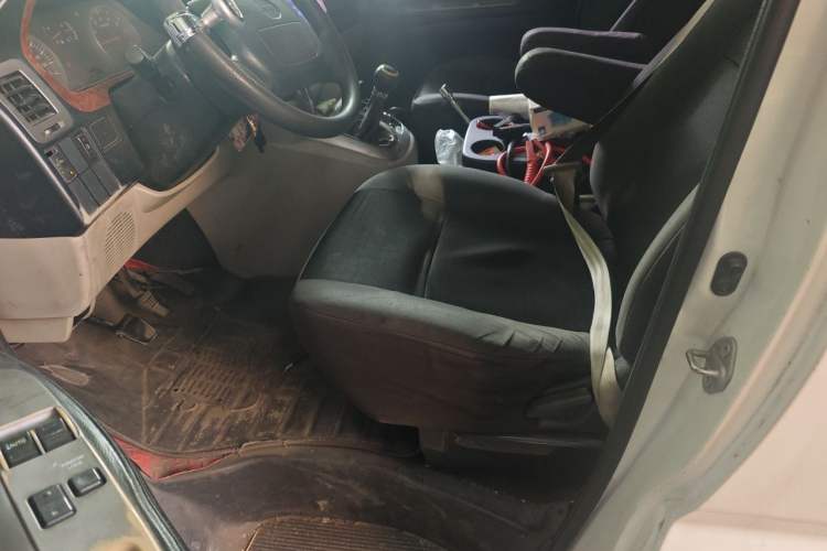 Used Jinbei Grace 2016 2.0L Express Utility Model Left Front Seat