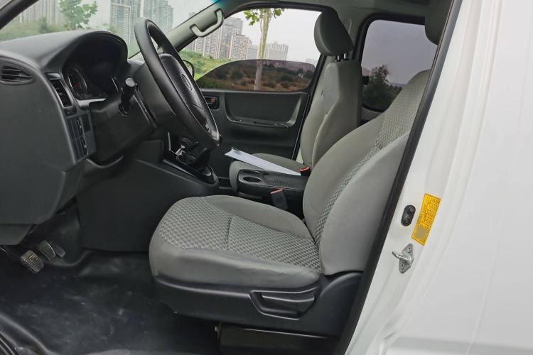 Used Jinbei Grace 2016 2.0L Express Utility Model Left Front Seat