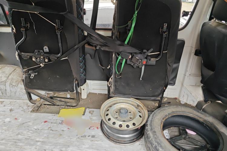 Used Jinbei Grace 2016 2.0L Express Utility Model Left Rear Seat