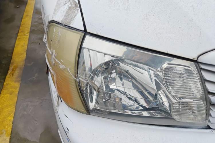 Used Jinbei Grace 2016 2.0L Express Utility Model Right Front Headlight
