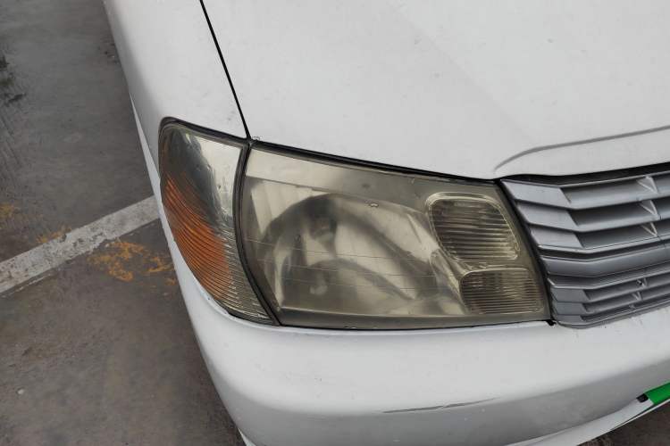 Used Jinbei Grace 2016 2.0L Express Utility Model Right Front Headlight