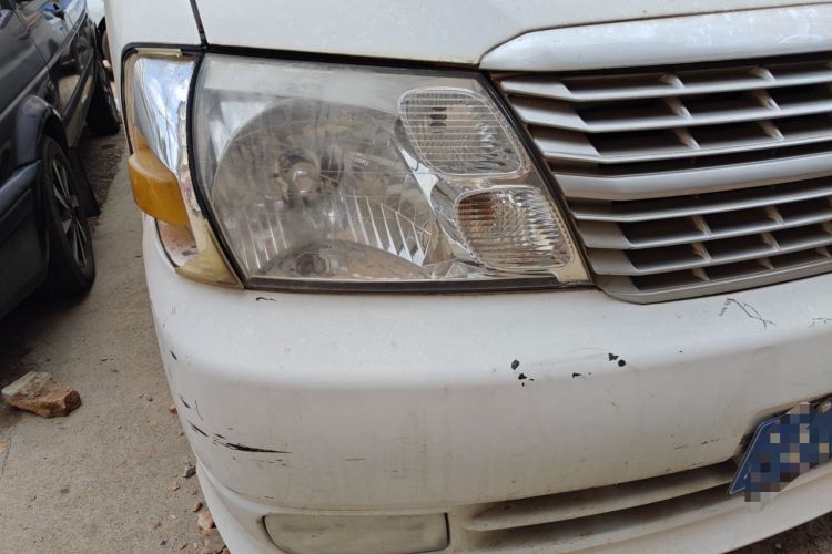 Used Jinbei Grace 2016 2.0L Express Utility Model Right Front Headlight