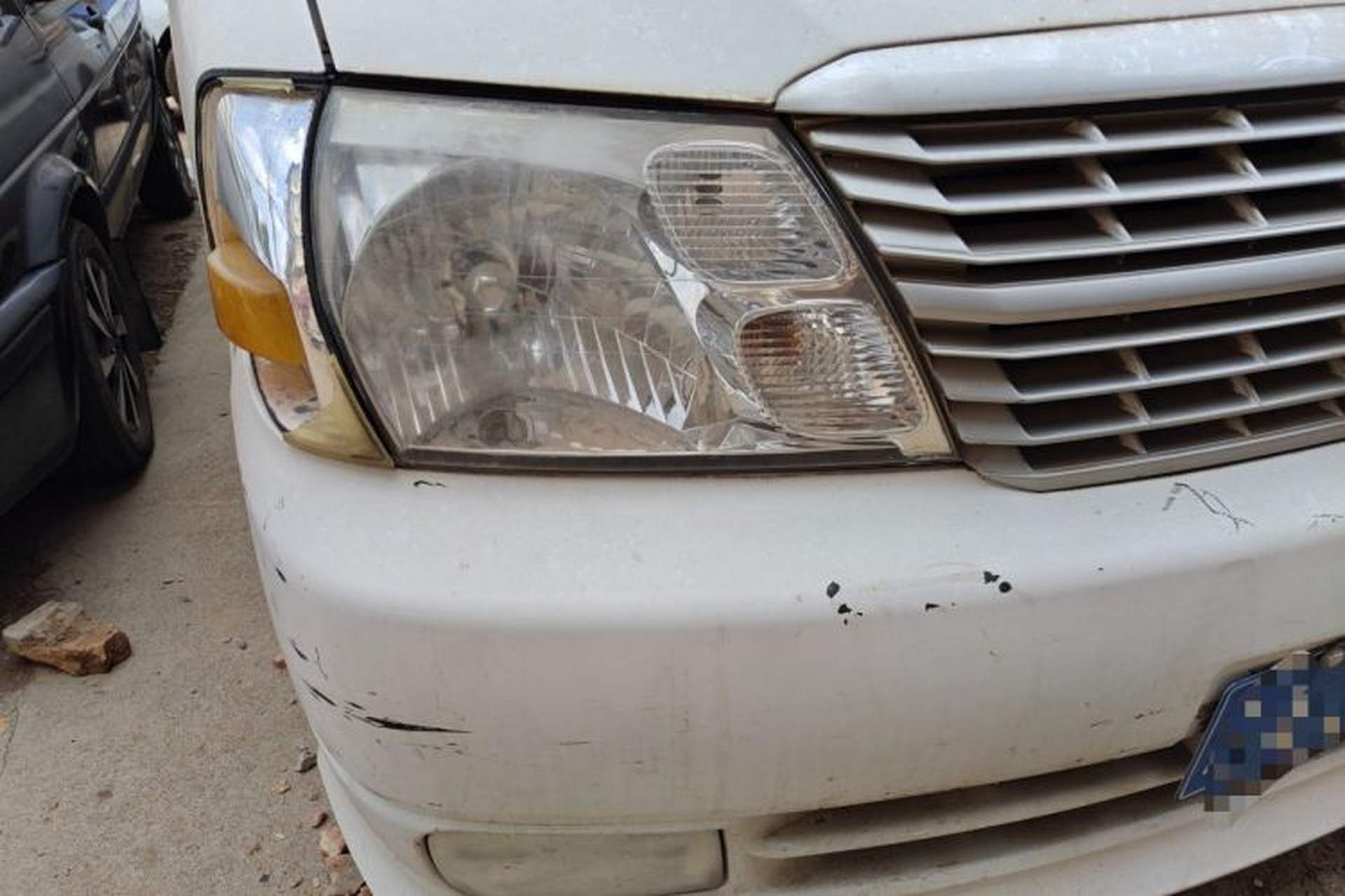 Used Jinbei Grace 2016 2.0L Express Utility Model Right Front Headlight