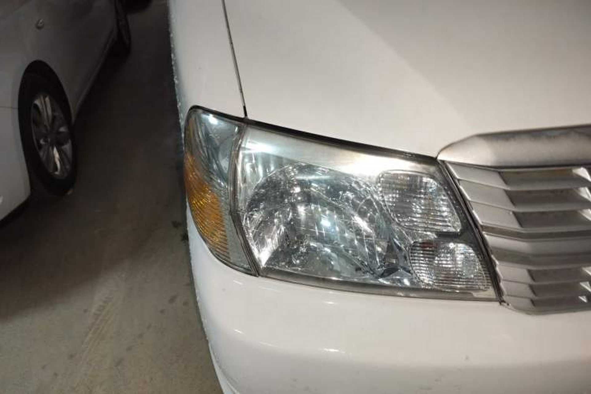 Used Jinbei Grace 2016 2.0L Express Utility Model Right Front Headlight