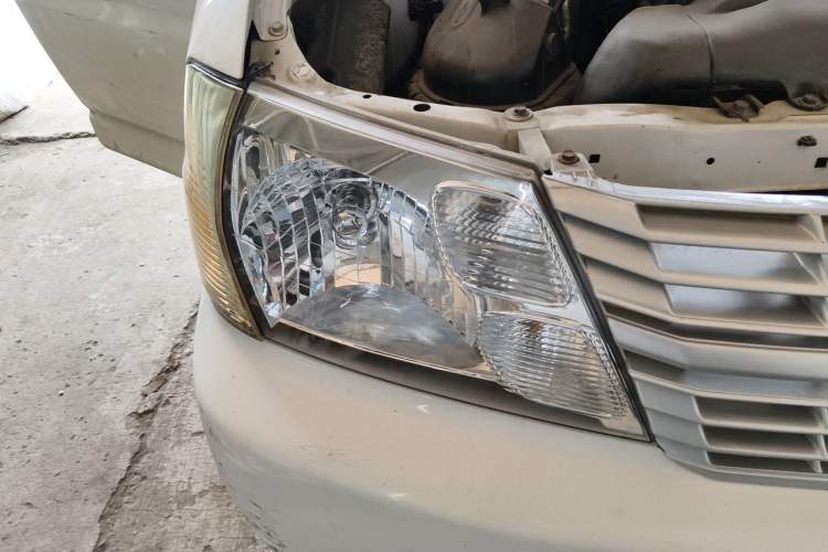 Used Jinbei Grace 2016 2.0L Express Utility Model Right Front Headlight