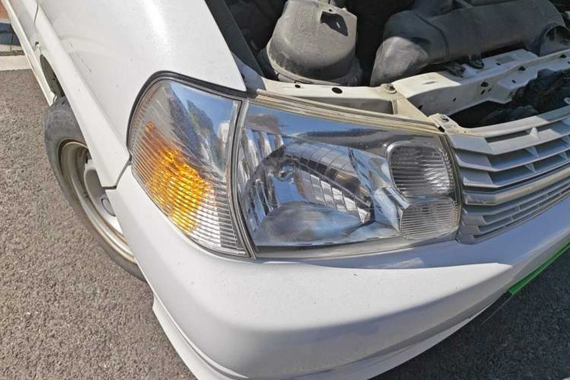 Used Jinbei Grace 2016 2.0L Express Utility Model Right Front Headlight