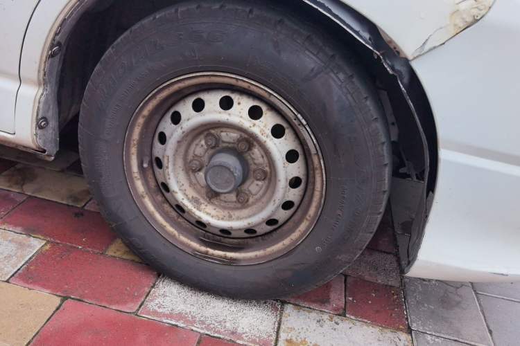 Used Jinbei Grace 2016 2.0L Express Utility Model Right Front Wheel Hub