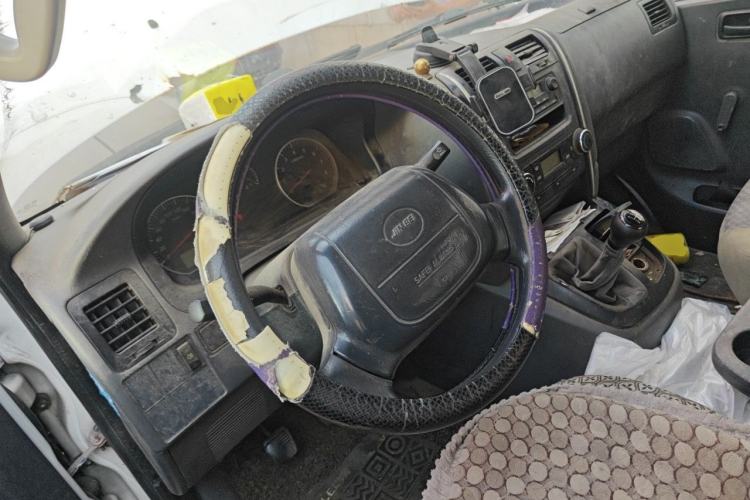 Used Jinbei Grace 2016 2.0L Express Utility Model Steering Wheel