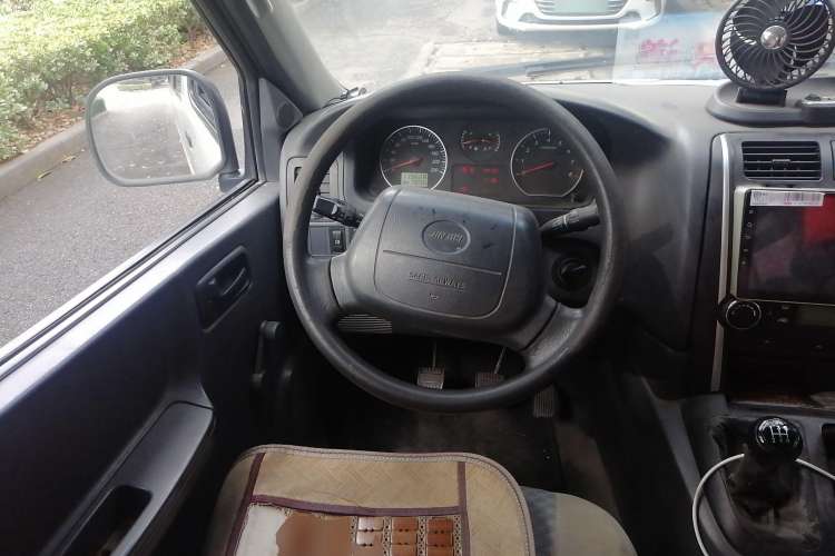 Used Jinbei Grace 2016 2.0L Standard Delivery Version Steering Wheel