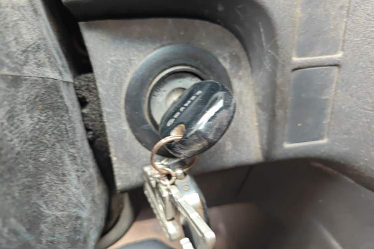Used Jinbei Grace 2016 2.0L Express Utility Model Vehicle Key