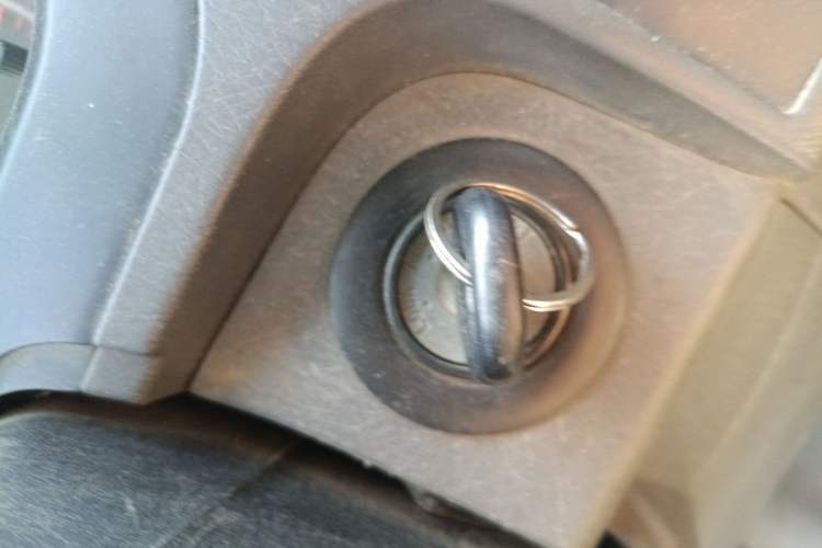 Used Jinbei Grace 2016 2.0L Express Utility Model Vehicle Key
