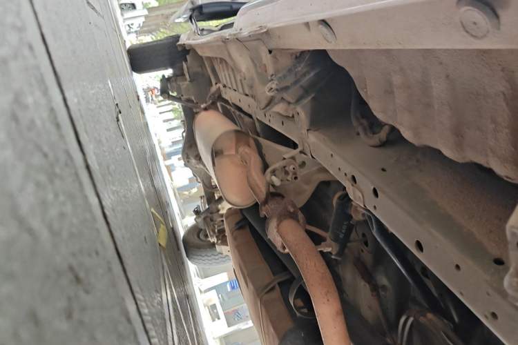 Used Jinbei Grace 2016 2.0L Express Utility Model Chassis Front Right