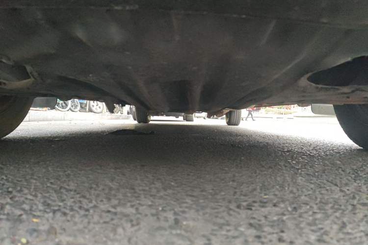 Used Jinbei Grace 2016 2.0L Express Utility Model Chassis Front