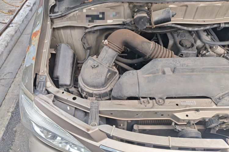 Used Jinbei Grace 2016 2.0L Express Utility Model Engine Bay Right