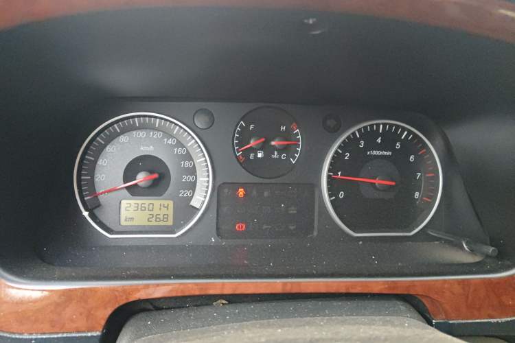 Used Jinbei Grace 2016 2.0L Express Utility Model Instrument Cluster