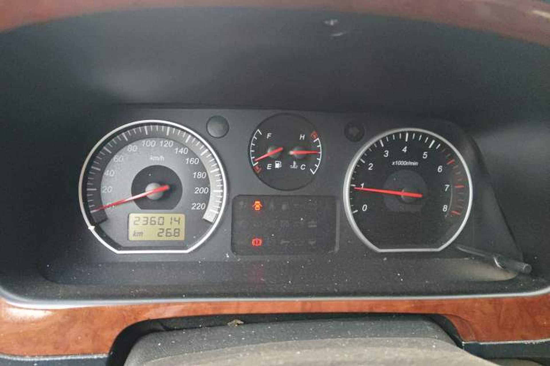 Used Jinbei Grace 2016 2.0L Express Utility Model Instrument Cluster