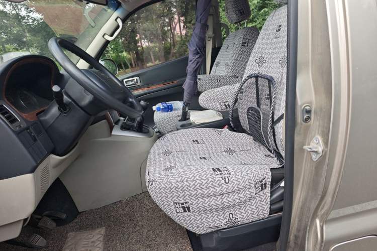 Used Jinbei Grace 2016 2.0L Express Comfort Model Left Front Seat