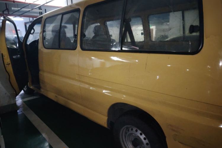 Used Jinbei Grace 2016 2.0L Standard Delivery Version Left Rear Seat